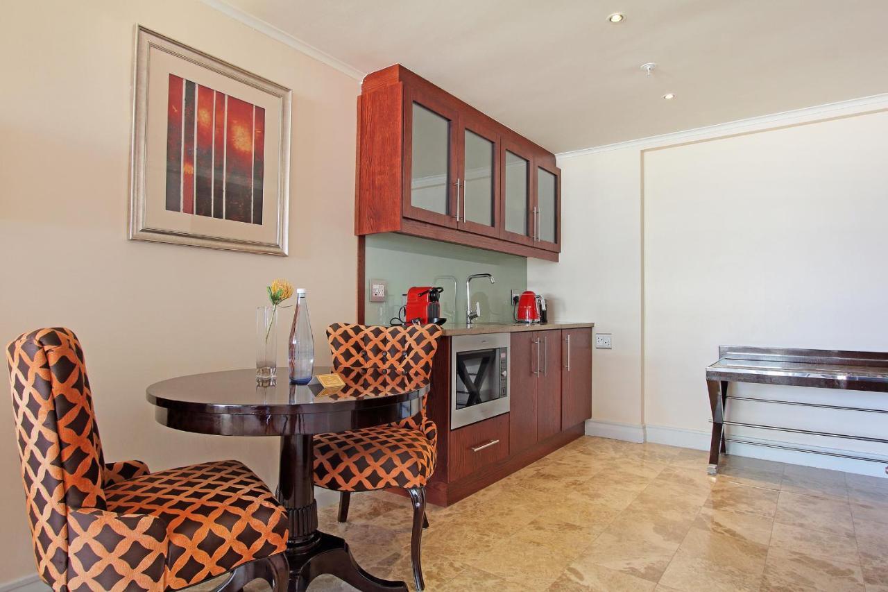 Taj Hotel Cape Town - Luxury 5 Star Suites - Very Spacious With Kitchenette, Lions Head Views Kültér fotó